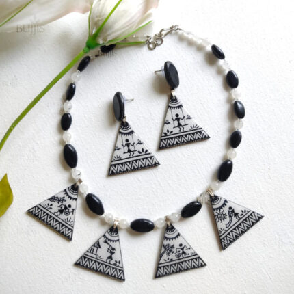 Tribal Echo handcrafted black and white necklace and earring set with tribal designs by Bujjis